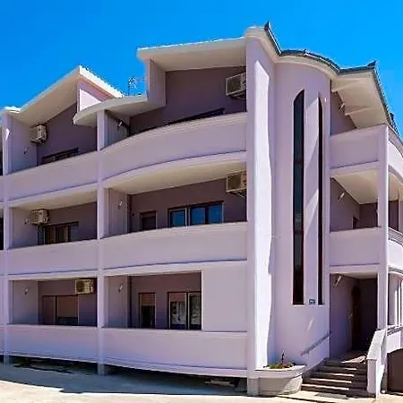 Mara Apartman *